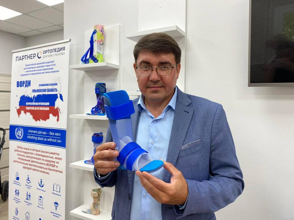 В Ульяновске врач-нейрохирург разработал уникальную модель ортеза для суставов