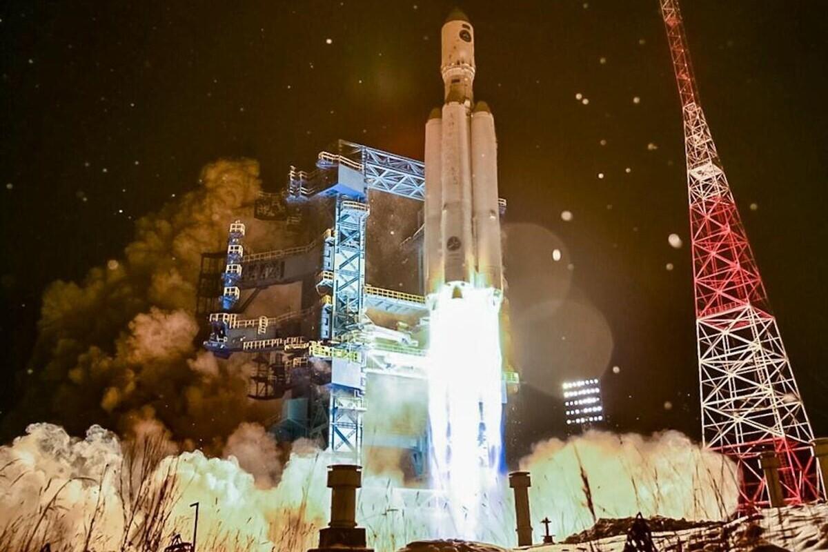 Ракету «Ангара-А5» запустили с космодрома Плесецк в Архангельской области