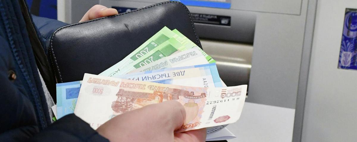 МРОТ в России в 2024 году повысится до 19 242 рублей