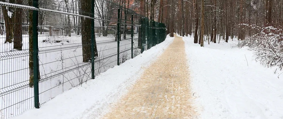 В поселке Новый закончили благоустройство общественного пространства