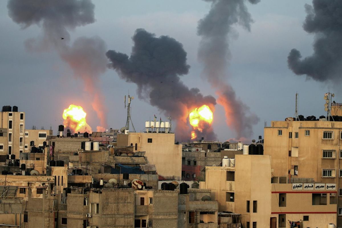 Посол ОАЭ Нуссейбе предупредила о потенциальном начале региональной войны из-за конфликта в секторе Газа