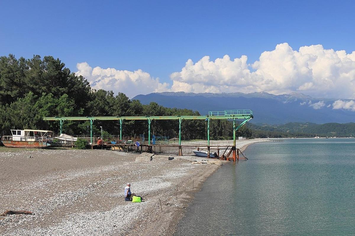 Тревел-блогер раскрыла, почему состоятельные россияне обходят Абхазию стороной