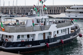 Флотилия Тунберг возобновила путь к сектору Газа