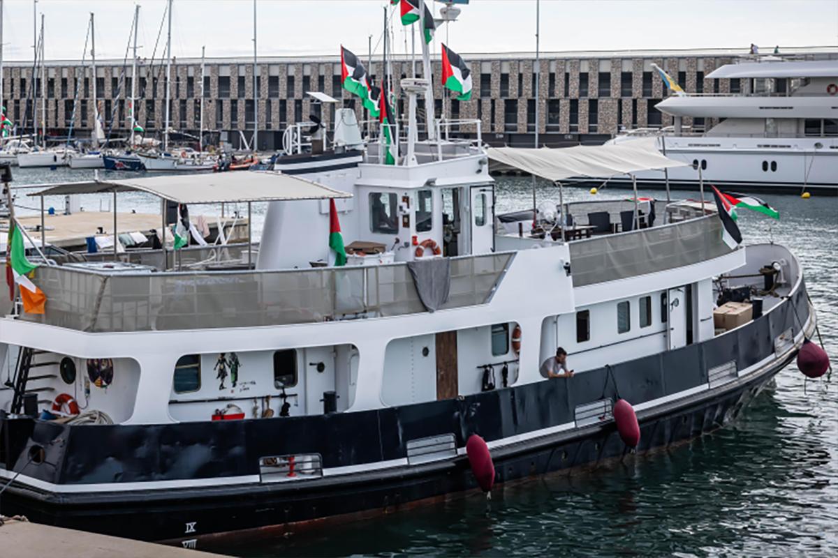 Флотилия Тунберг возобновила путь к сектору Газа