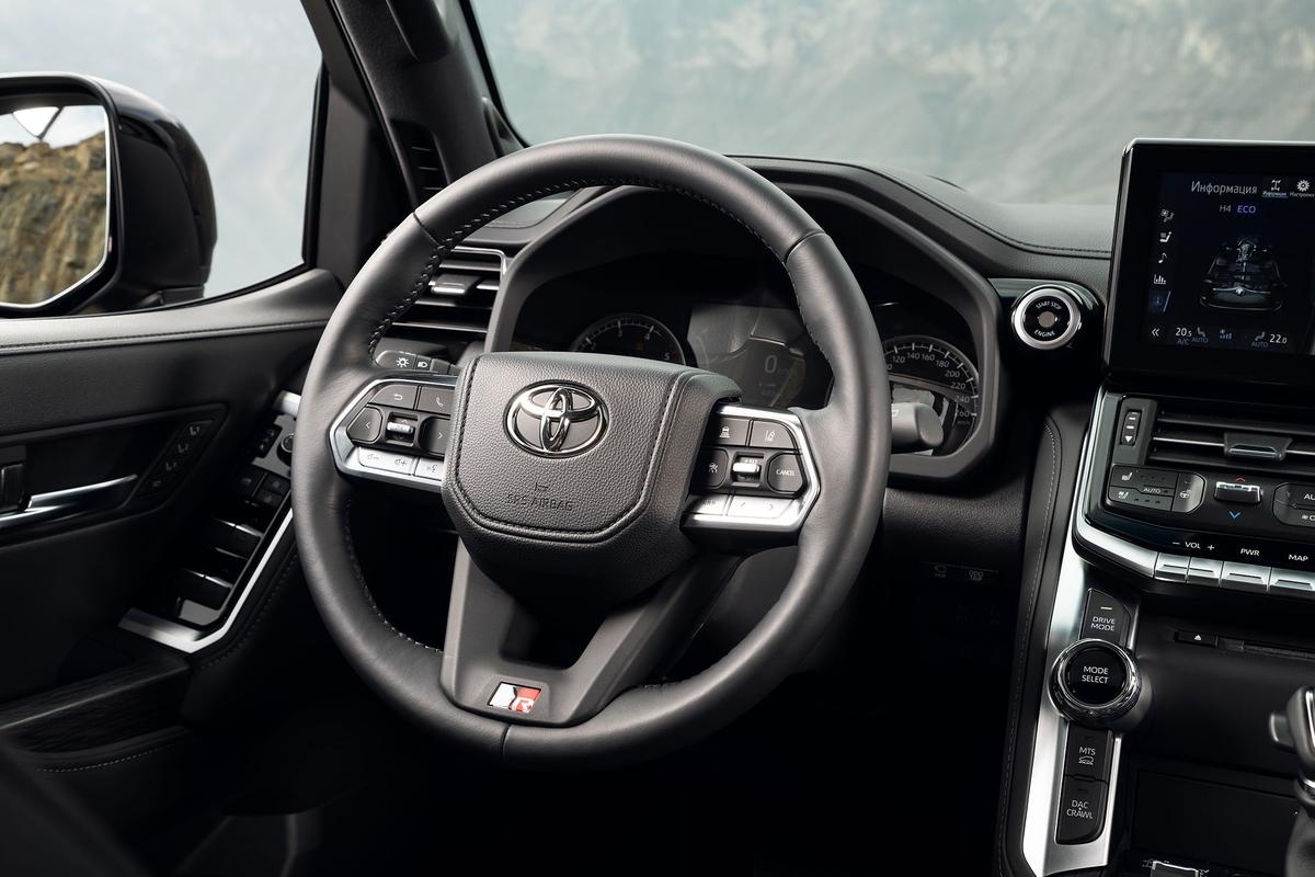 В России возобновились параллельные поставки автомобилей Toyota