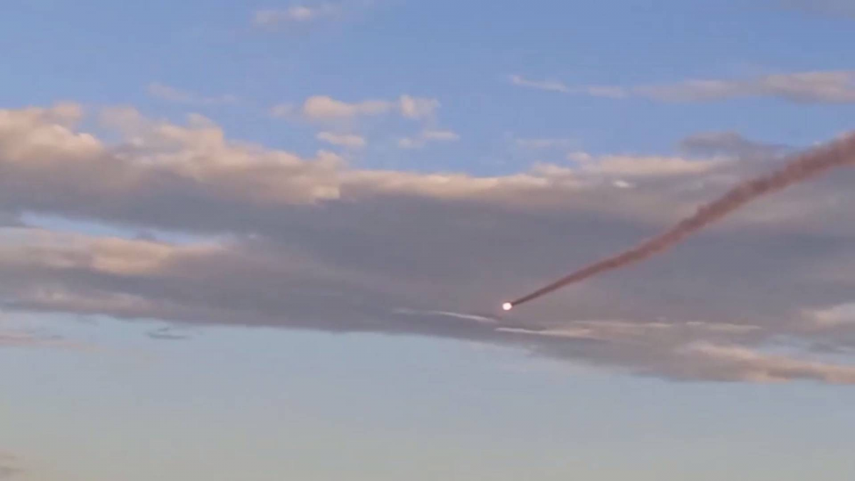 Белгородский губернатор Гладков сообщил о сбитых трех ракетах системой ПВО утром 6 марта