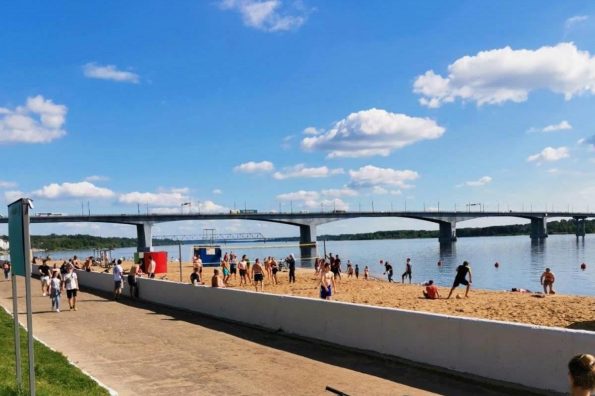 Жителям Костромы разрешили купаться только на одном пляже