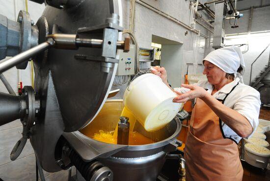 Китайцы массово переходят на домашнее производство масла из-за химического скандала