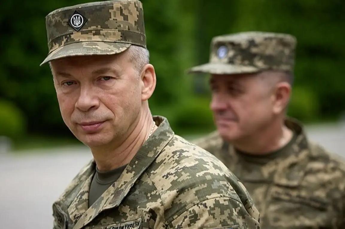 Главком ВСУ официально разрешил пребывание французских военных на Украине