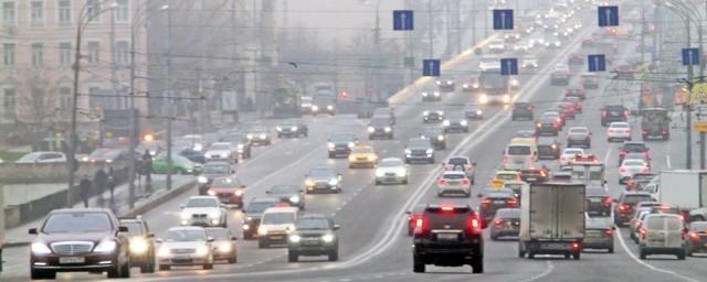 ЦОДД призвал автомобилистов не выезжать на дороги на летней резине