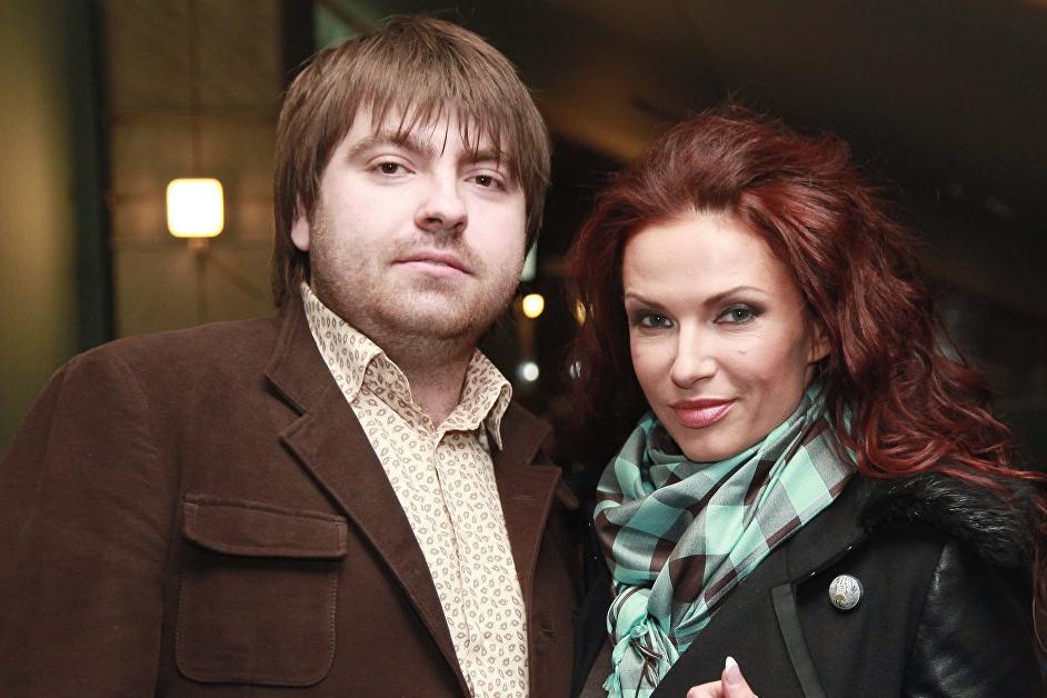 Бросил жену с особенным сыном и живет припеваючи. Куда уехал на ПМЖ похудевший на 50 кг экс-муж Эвелины Бледанс