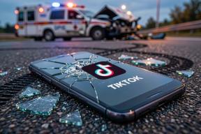 Малолетние недоумки. Подростки на BMW сбили семью ради лайков. Пятерых увезли в морг