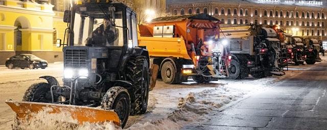 Большинство петербуржцев не верит обещаниям Смольного о готовности к уборке снега – опрос