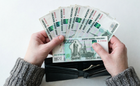Разрыв между пенсиями работающих и неработающих россиян за год сократился почти на треть
