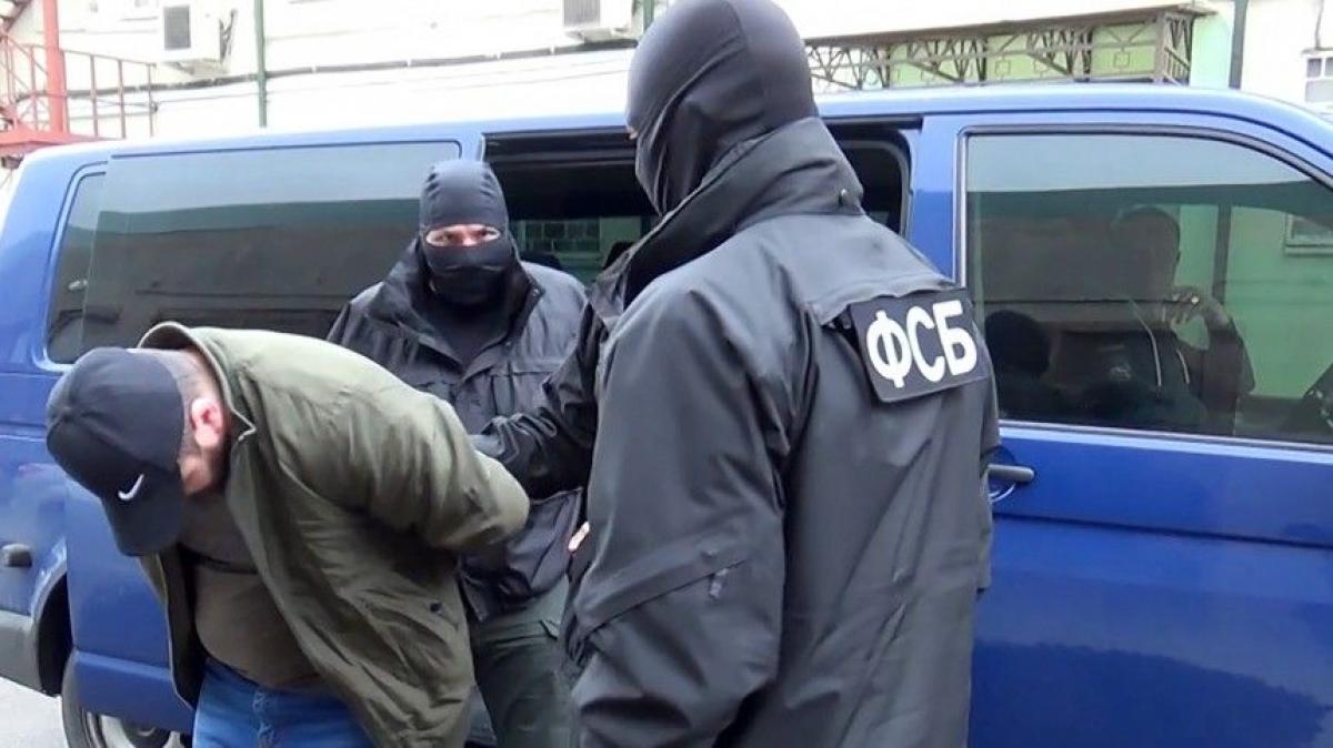 В Ярославской области задержали подростка, который изготовил взрывчатку и планировал теракт - Видео