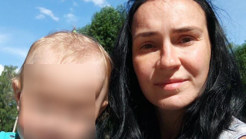 В Твери разыскивают женщину с маленьким ребенком