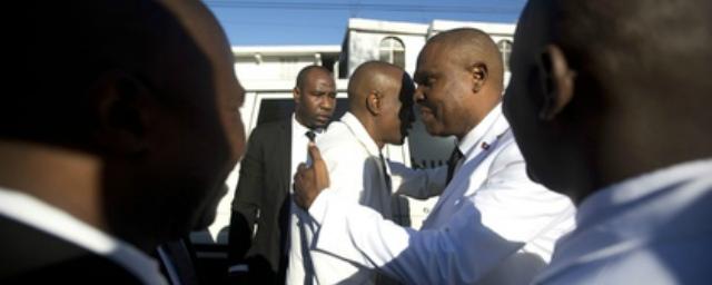 На жизнь президента Гаити Жовенеля Моиза было совершено покушение