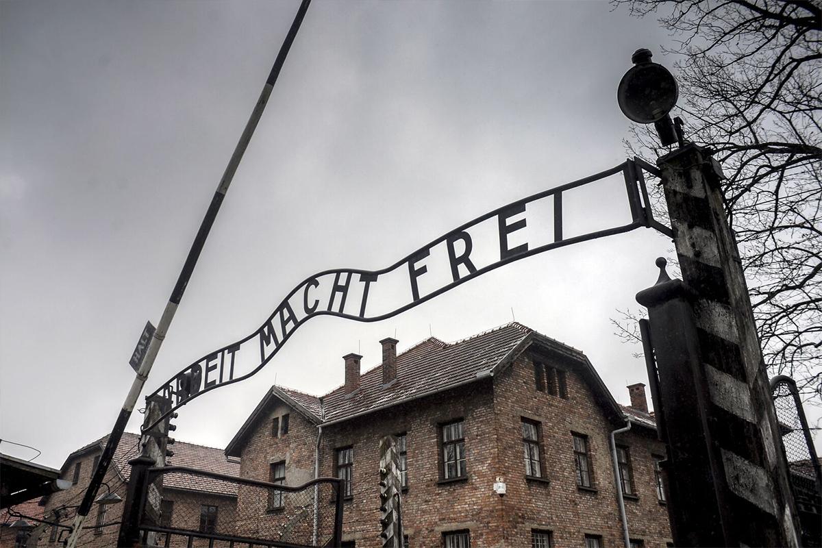 Польская прокуратура проверит евродепутата Брауна за слова о концлагере