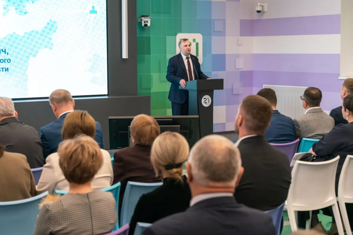 Спикер Заксобрания Олег Гербер: Совет председателей представительных органов муниципалитетов Челябинской области поможет слышать мнения снизу