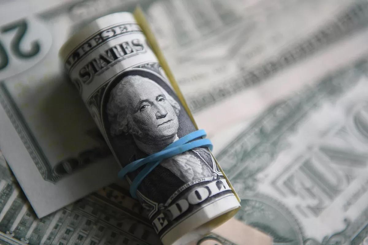 Золотовалютные резервы России сократились после достижения исторического максимума