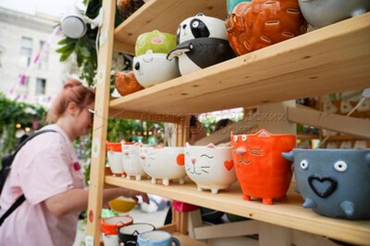 На фестивале «Лето в Москве. Мода и красота» работает маркет столичных брендов