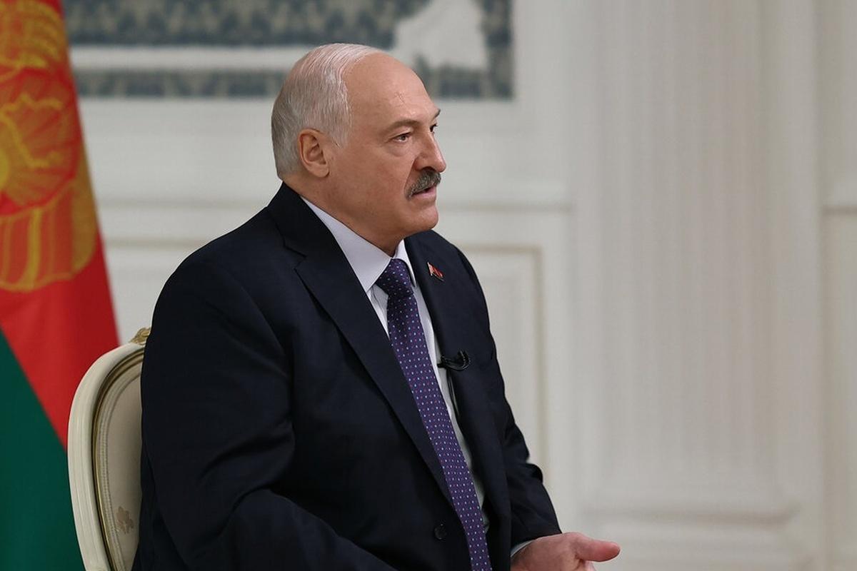 Лукашенко предупредил Зеленского цитатой: «Как поют, так и отпевают»
