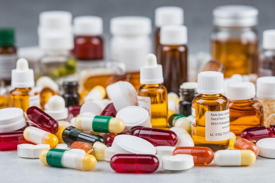 Более 4 млрд рублей направят на лекарства для льготников в Белгородской области