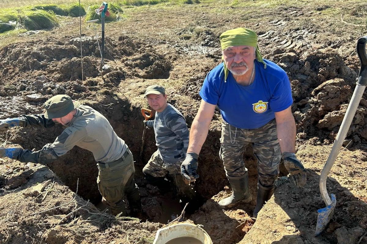 В Тверской области в ходе экспедиции «Ржев. Калининский фронт» подняли останки 400 бойцов