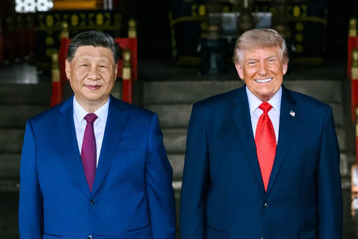 Трамп пытался продать оружие Китаю: посол США раскрыл детали разговора с Си Цзиньпином