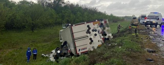 В ДТП в Самарской области с большегрузом погибли пять человек