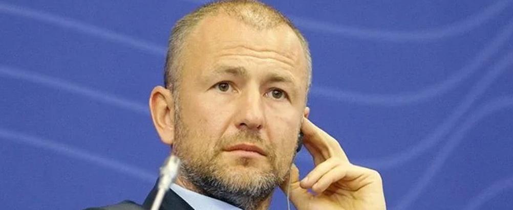 Семья Андрея Мельниченко просит ЕС вернуть его в число бенефициаров траста