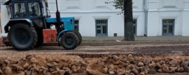 В Ярославле горожане требуют остановить уничтожение исторической булыжной мостовой