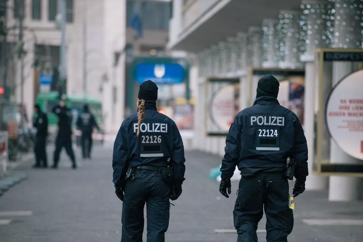 Неизвестные похитили не менее 20 тысяч патронов для бундесвера из грузовика