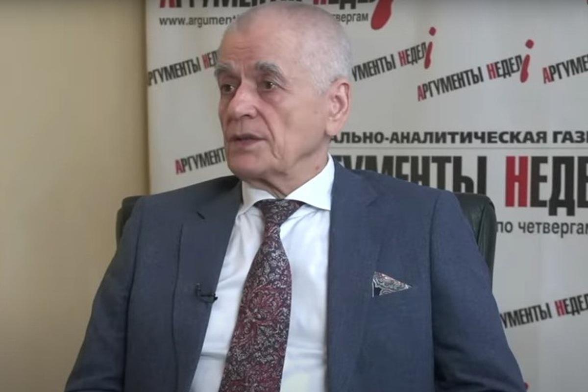 Геннадий Онищенко: первые признаки старения мозга могут появляться уже после 35 лет