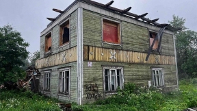 Мэр Архангельска Морев очистит город от аварийных деревянных домов