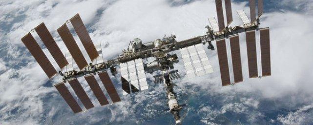 Воспитанники «Сириуса» пообщались с космонавтом на МКС