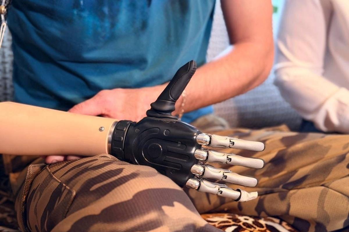 Раненый боец из Мордовии обрел новые возможности с современными протезами