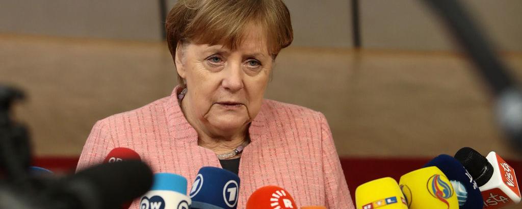 Меркель: Саммит ЕС не нашел оснований для отмены антироссийских санкций