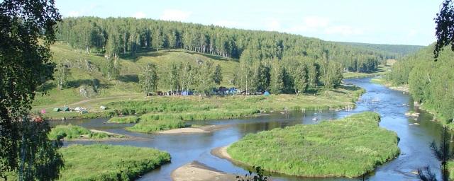 Роспотребнадзор запретил купание во всех водоемах Свердловской области