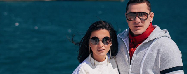 Бородина перед разводом с Курбаном Омаровым переписала дом на мать - Видео