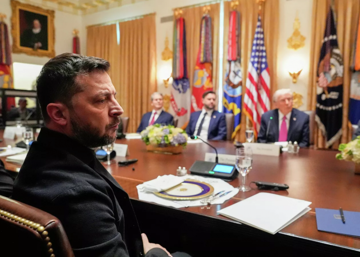 Зеленский резко упрекнул Трампа по поводу Путина во время переговоров