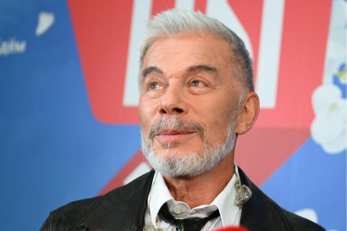 В школах России на уроках музыки будут изучать песни Газманова и Майданова