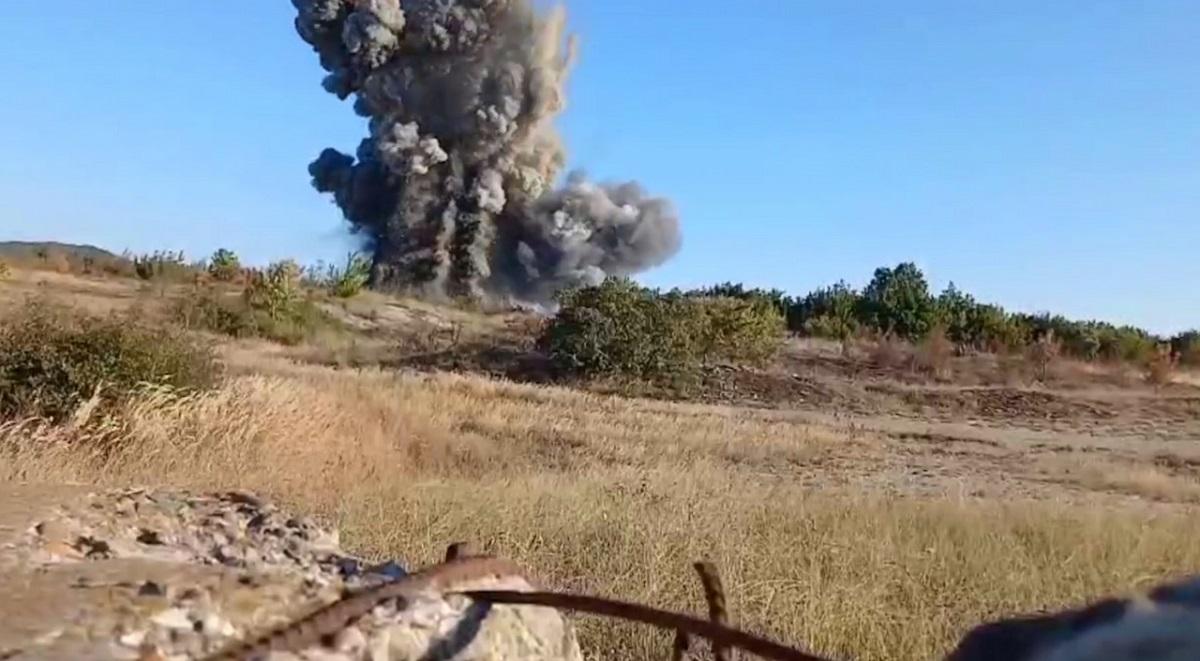 Под Новороссийском прогремели взрывы: уничтожены три авиабомбы времен Великой Отечественной войны