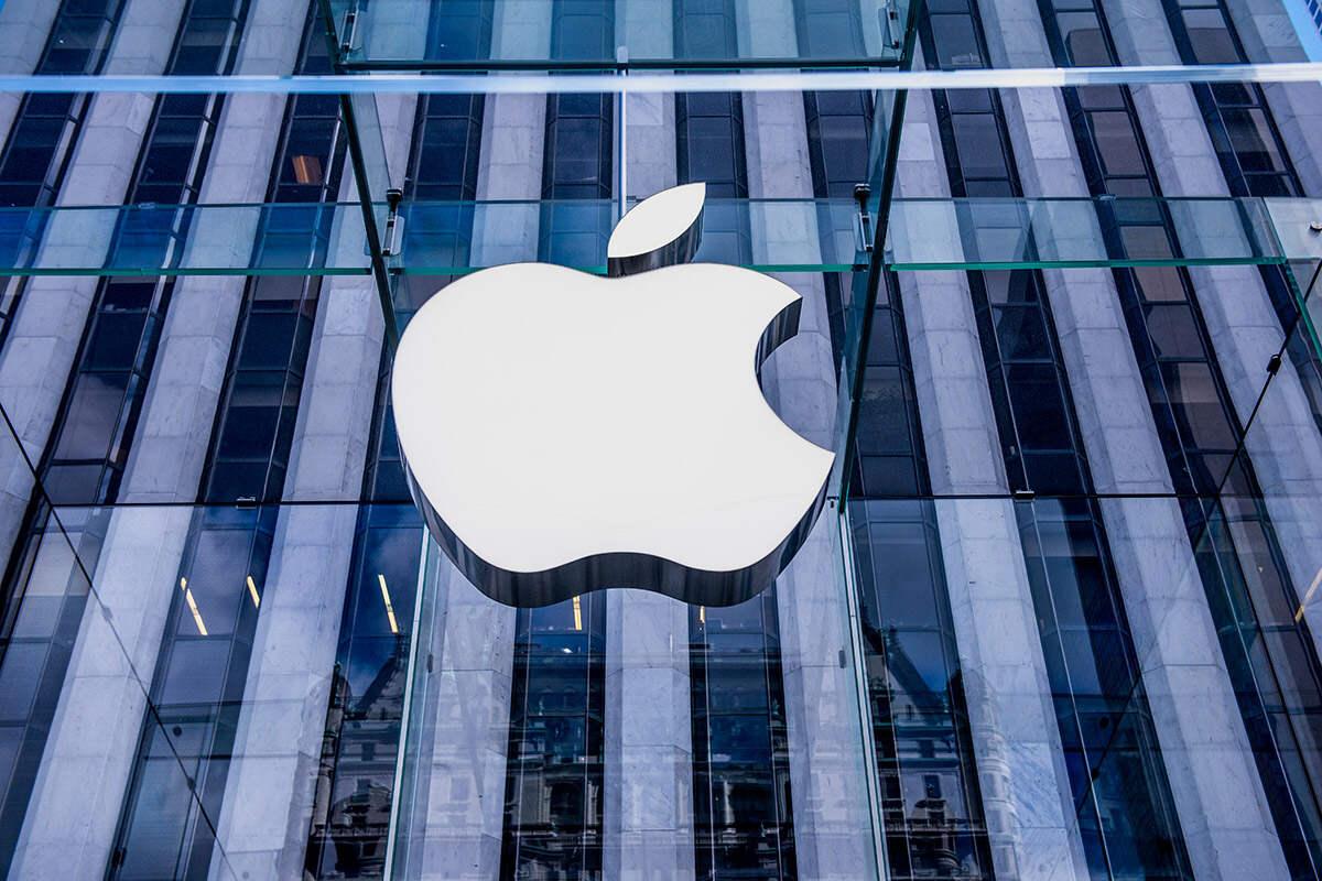 Продажи iPhone падают: Новые iPad могут спасти Apple