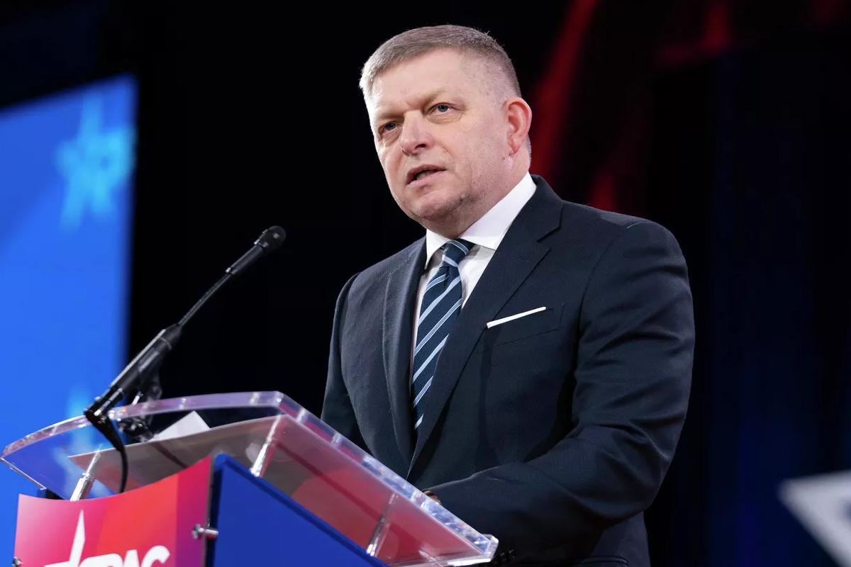 Премьер Словакии отменил обращение по случаю государственного праздника