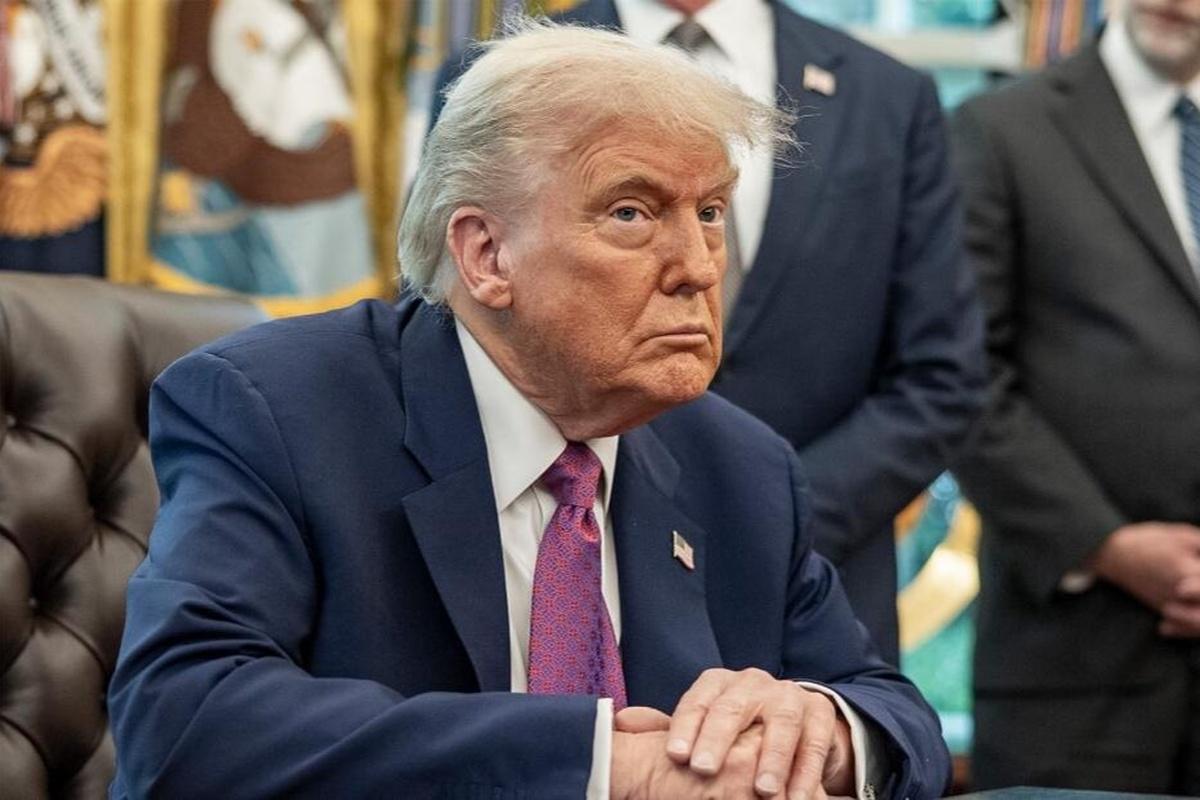 Трамп ответил на заявление Медведева о передаче ядерного вооружения Ирану