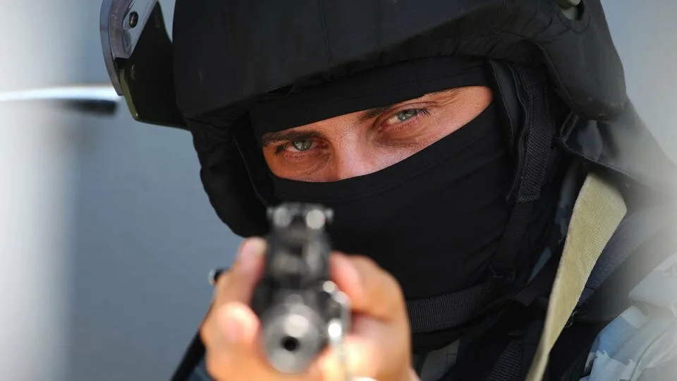 ФСБ ликвидировала в Нальчике двоих мужчин, собиравшихся взорвать военкомат в Чегеме