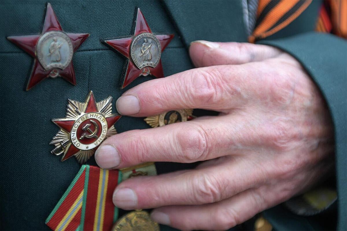 Стало известно, кто из новосибирских ветеранов получит специальную выплату к 80-летию Победы