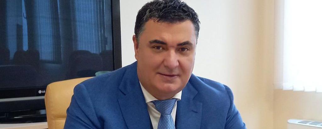 Сербского министра Басту, призывавшего к санкциям против России, выгнали из партии