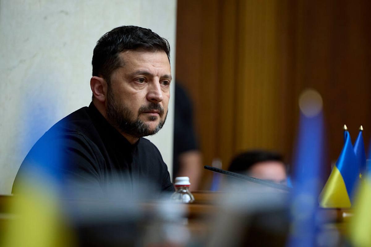 Зеленский обратился к Китаю и Венгрии с просьбой оказать давление на Россию